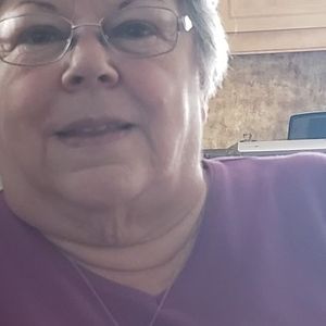 Meet your Posher, Camila